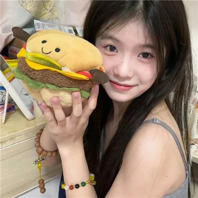 我们全村都不是人